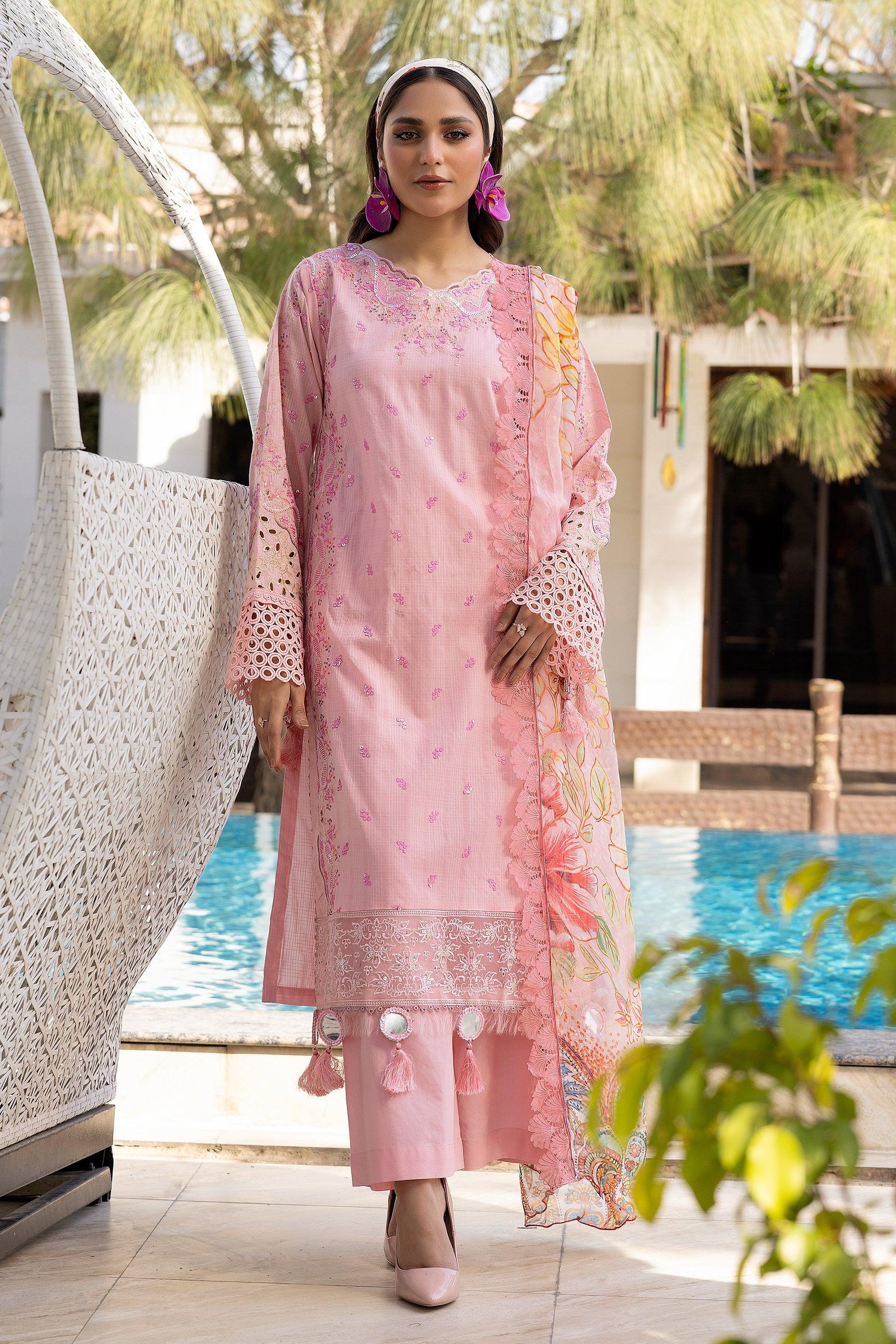Breakout 3-Piece Unstitched Lawn Suit - Powder Pink