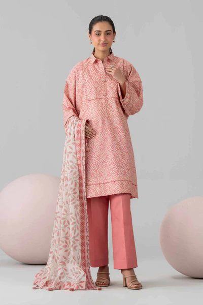 Nishat Linen Slim-Fit Denim Jeans - Powder Pink