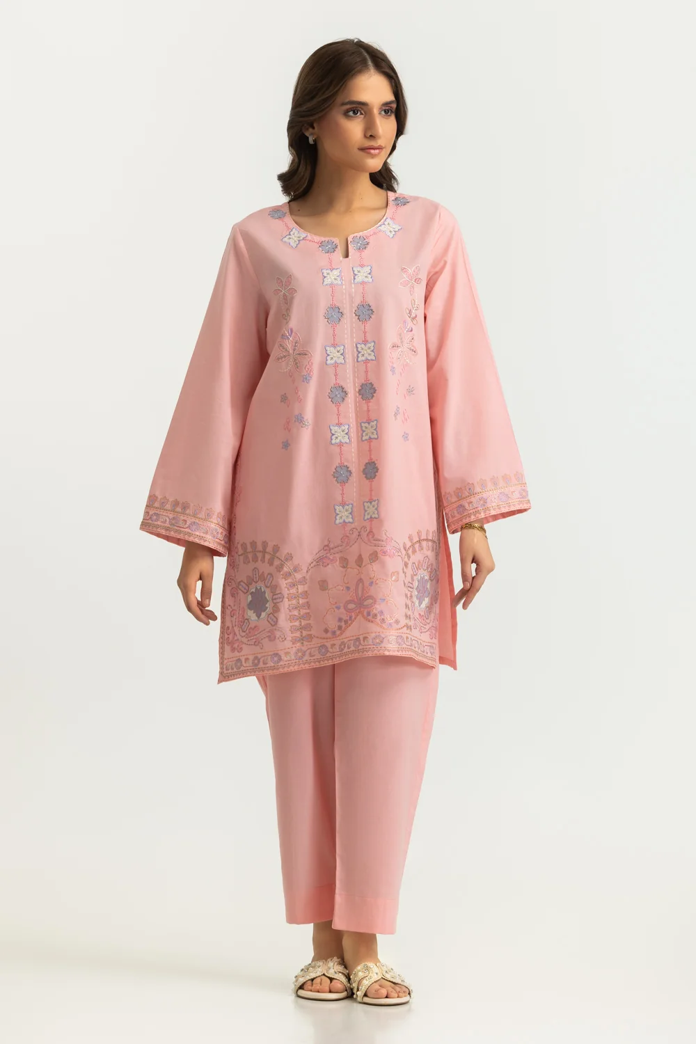 Gul Ahmed Cambric Winter Suit - Powder Pink